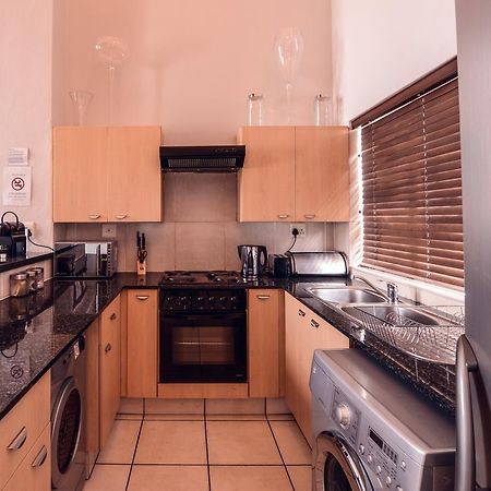 Prestige Apartments Sandton at Westpoint Johannesbourg Extérieur photo