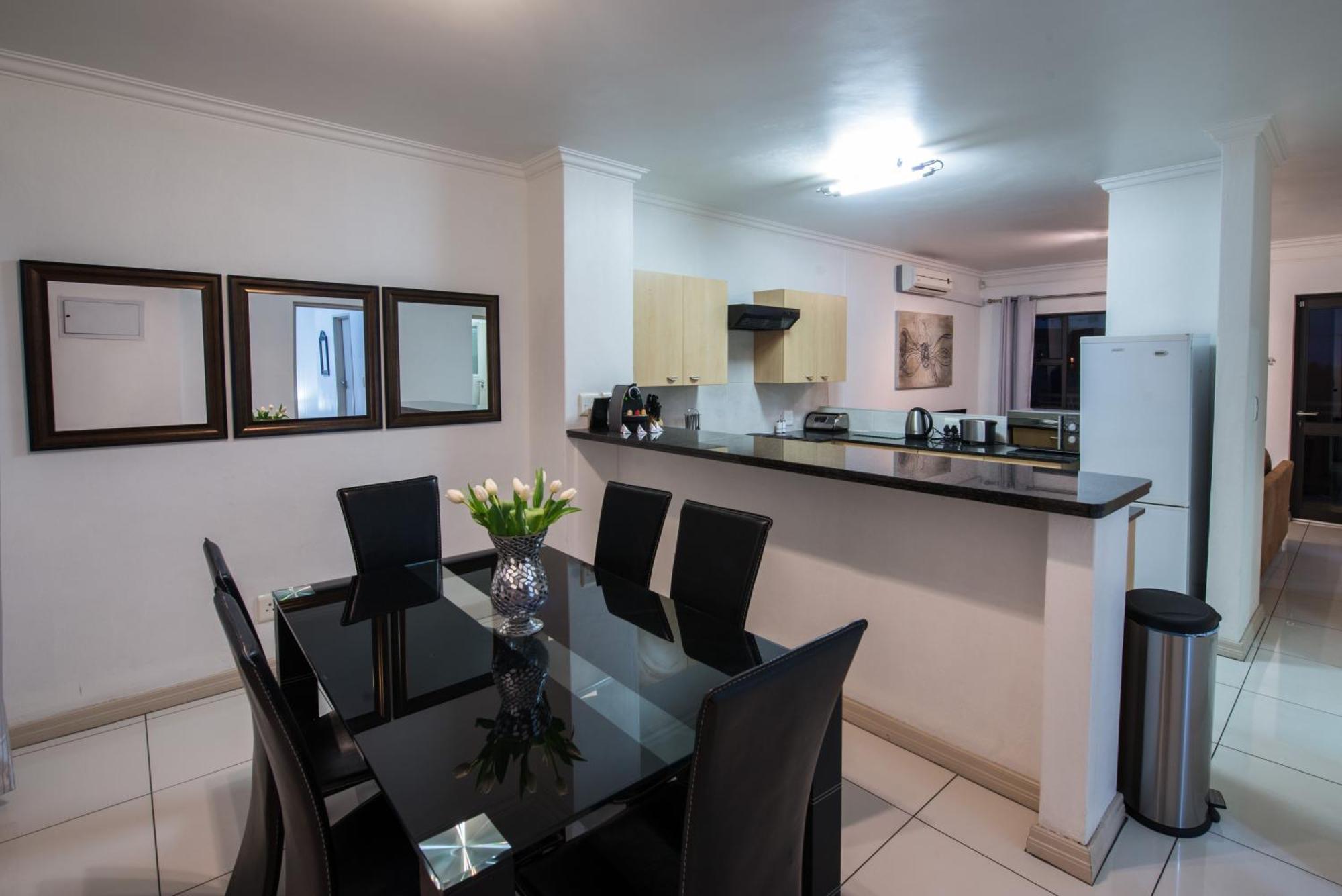 Prestige Apartments Sandton at Westpoint Johannesbourg Chambre photo
